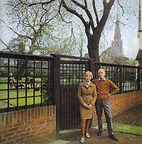 Fairport Convention Unhalfbricking Формат: Audio CD (Jewel Case) Дистрибьюторы: Universal Island Records Ltd , ООО "Юниверсал Мьюзик" Лицензионные товары Характеристики аудионосителей 2006 г Альбом: Импортное издание инфо 6692f.